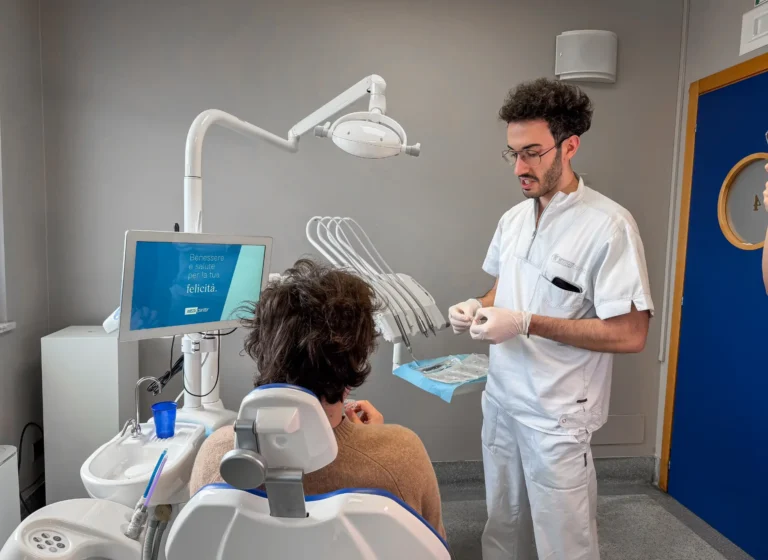 studio dentistico a Civitanova Marche
